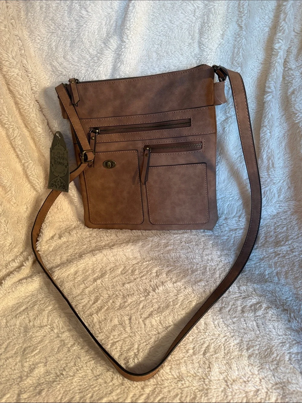 T-Shirt & Jeans Cognac Faux Leather Crossbody Bag 623103N-COG NWT‎
